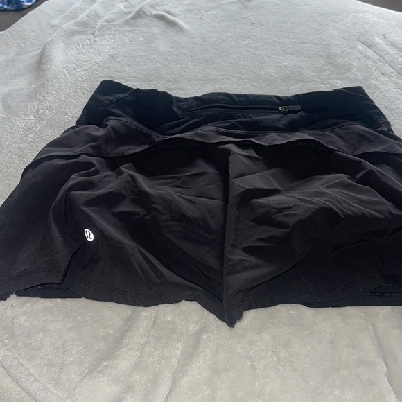 Lululemon athletica skirt - Picture 4 of 5